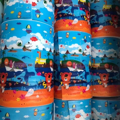 دیوارپوش فومی طرح دار مهد کودکی خرسی(رول ۵۰متری)